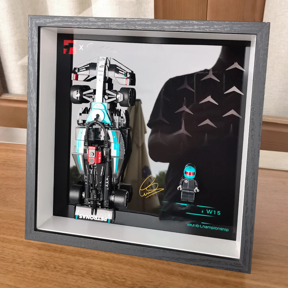 🖼️ Cadre d’Exposition Murale pour LEGO® Speed Champions – F1® Collector Display